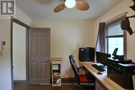 25 Berkely Street Wasaga Beach ON L9Z 2N6