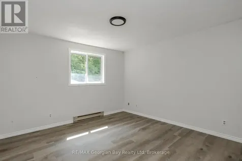 15 Mcguire Road Penetanguishene ON L9M 1C9