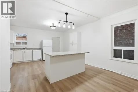 39 Burlington Street East Hamilton ON L8L 4G3
