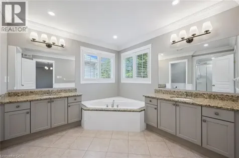 153 Sims Estate Drive Kitchener ON N2A 0A6