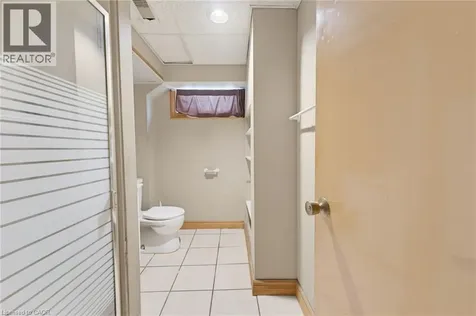 24 Grande Avenue Stoney Creek ON L8G 2E1