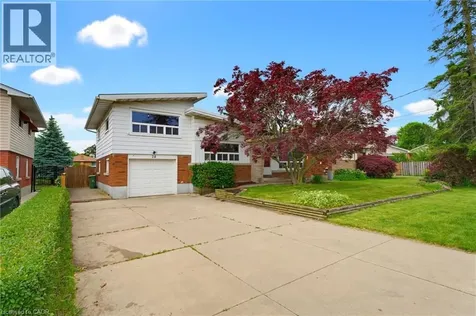 24 Grande Avenue Stoney Creek ON L8G 2E1