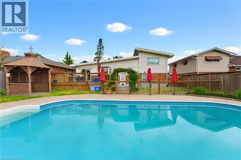 24 Grande Avenue Stoney Creek ON L8G 2E1