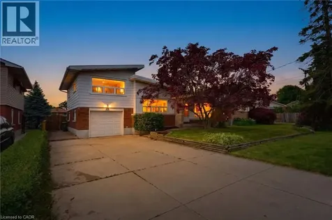 24 Grande Avenue Stoney Creek ON L8G 2E1