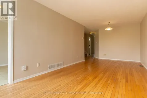 1411 Caravel Crescent Ottawa ON K1E 3X4