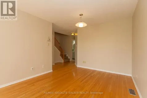 1411 Caravel Crescent Ottawa ON K1E 3X4