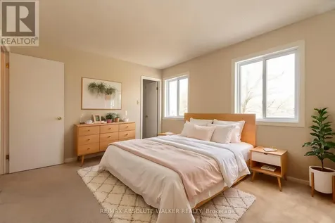 1411 Caravel Crescent Ottawa ON K1E 3X4