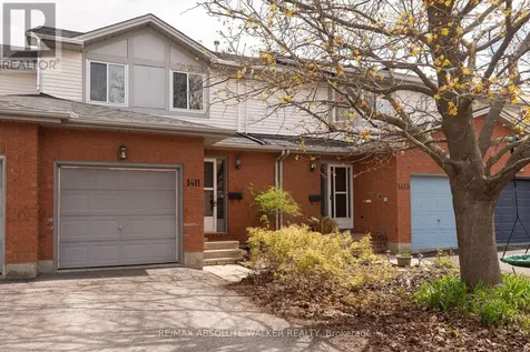 1411 Caravel Crescent Ottawa ON K1E 3X4