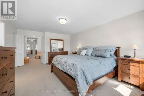 2381 Goldhawk Drive Ottawa ON K2S 2X4