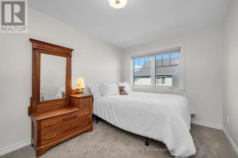 2381 Goldhawk Drive Ottawa ON K2S 2X4