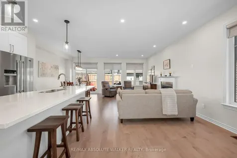 2381 Goldhawk Drive Ottawa ON K2S 2X4