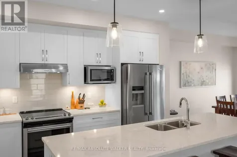 2381 Goldhawk Drive Ottawa ON K2S 2X4