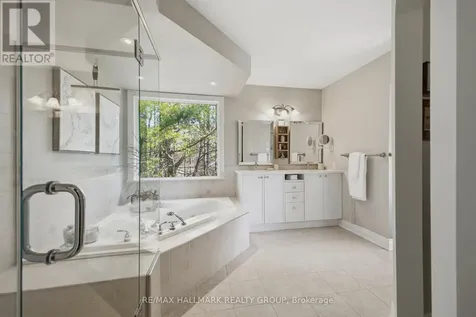 1518 Monaghan Lane Ottawa ON K2W 1B4
