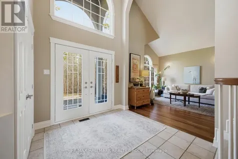 1518 Monaghan Lane Ottawa ON K2W 1B4