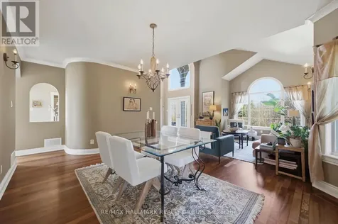 1518 Monaghan Lane Ottawa ON K2W 1B4