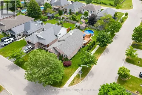 2 Redtail Court St. Thomas ON N5R 6L6