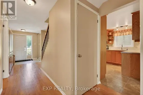 34 Four Seasons Drive Ottawa ON K2E 7P8