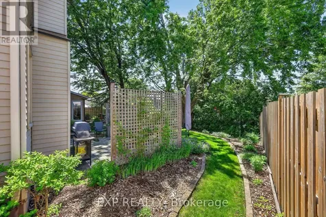 34 Four Seasons Drive Ottawa ON K2E 7P8