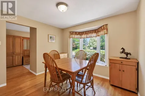 34 Four Seasons Drive Ottawa ON K2E 7P8