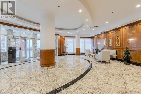 242 Rideau Street Ottawa ON K1N 0B7