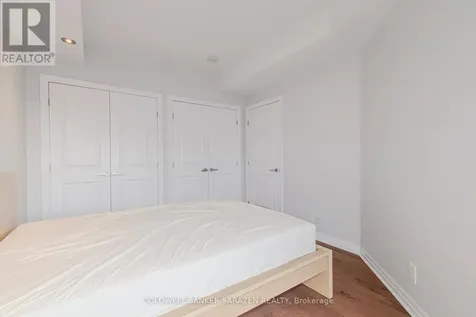 242 Rideau Street Ottawa ON K1N 0B7