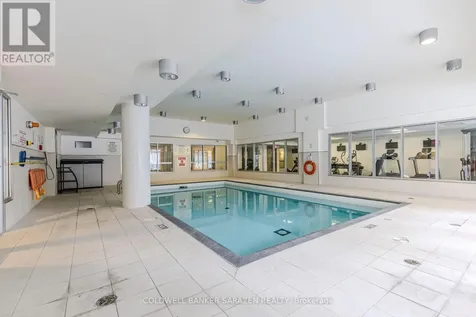 242 Rideau Street Ottawa ON K1N 0B7