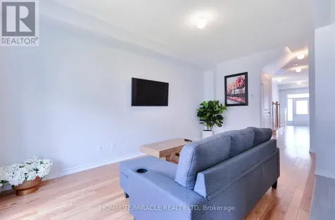 2419 Angora Street South Pickering ON L1X 0M6