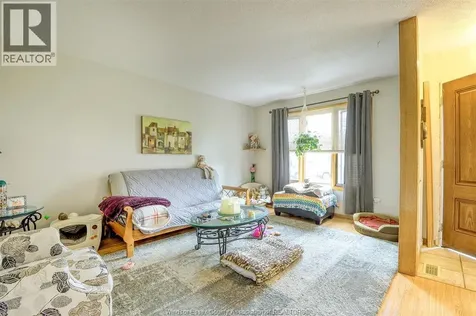 9445-9447 Alten Drive Windsor ON N8R 1V9