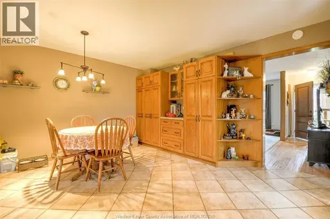 9445-9447 Alten Drive Windsor ON N8R 1V9