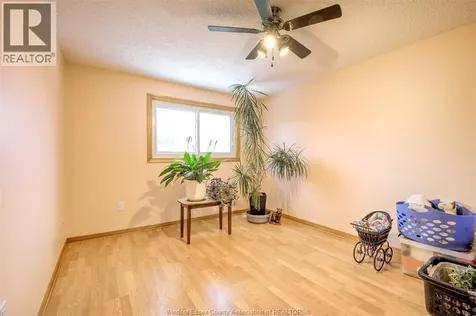 9445-9447 Alten Drive Windsor ON N8R 1V9