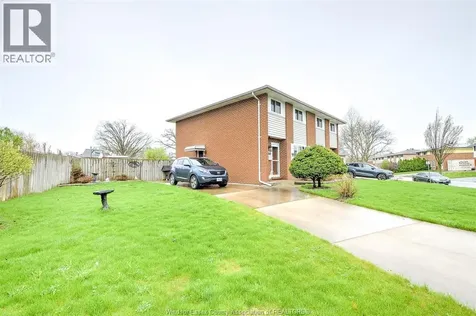 9445-9447 Alten Drive Windsor ON N8R 1V9