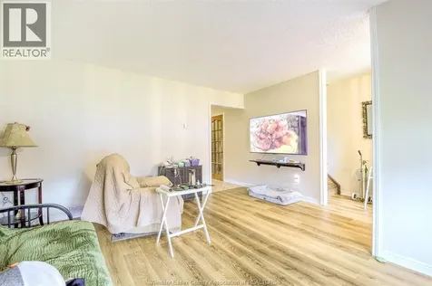 9445-9447 Alten Drive Windsor ON N8R 1V9
