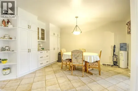 9445-9447 Alten Drive Windsor ON N8R 1V9