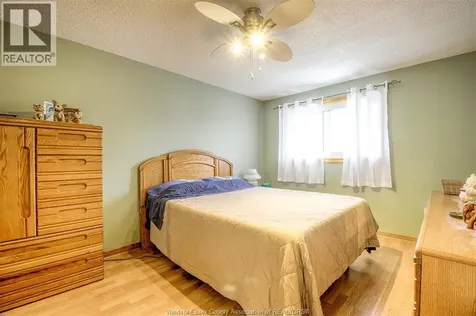 9445-9447 Alten Drive Windsor ON N8R 1V9
