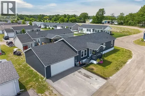 29 Hickory Hollow Nanticoke ON N0A 1P0
