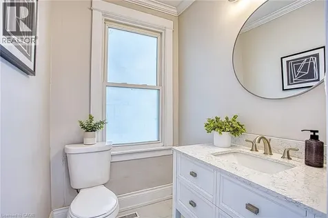 126 Belmont Avenue Hamilton ON L8L 7M3