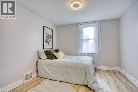 126 Belmont Avenue Hamilton ON L8L 7M3