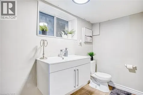 126 Belmont Avenue Hamilton ON L8L 7M3