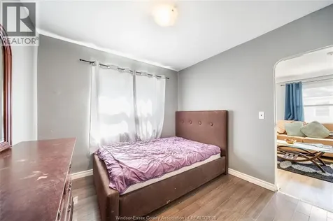 473 Indian Road Windsor ON N9C 2M3