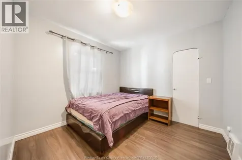 473 Indian Road Windsor ON N9C 2M3