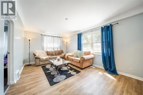 473 Indian Road Windsor ON N9C 2M3