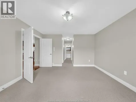 1515 Skinner Street Lasalle ON N9H 0A6