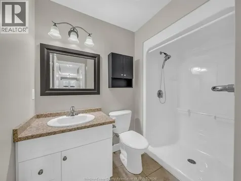 1515 Skinner Street Lasalle ON N9H 0A6