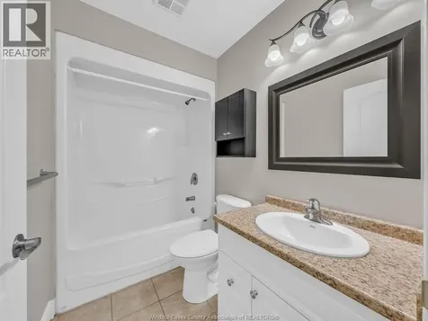 1515 Skinner Street Lasalle ON N9H 0A6