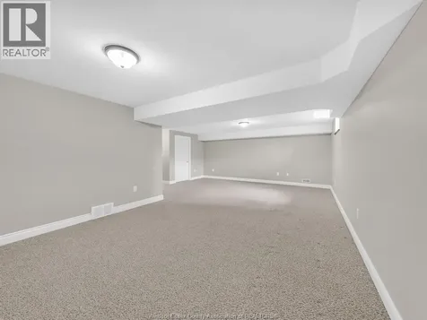 1515 Skinner Street Lasalle ON N9H 0A6