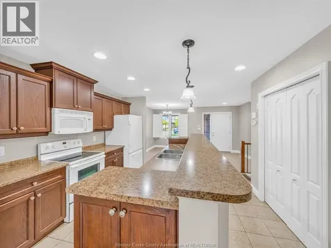1515 Skinner Street Lasalle ON N9H 0A6