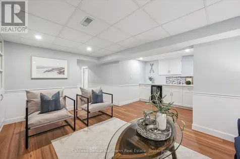12 Shea Crescent Kitchener ON N2E 1E8