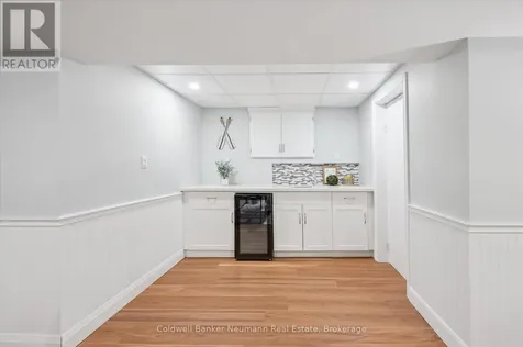 12 Shea Crescent Kitchener ON N2E 1E8