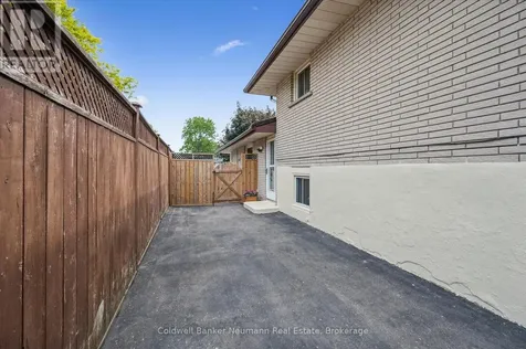 12 Shea Crescent Kitchener ON N2E 1E8
