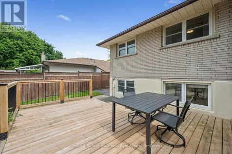 12 Shea Crescent Kitchener ON N2E 1E8